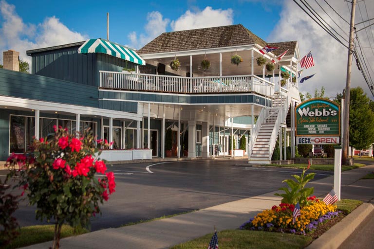 B11190 Webb's Harbor Restaurant 115 West Lake Road Mayville NY