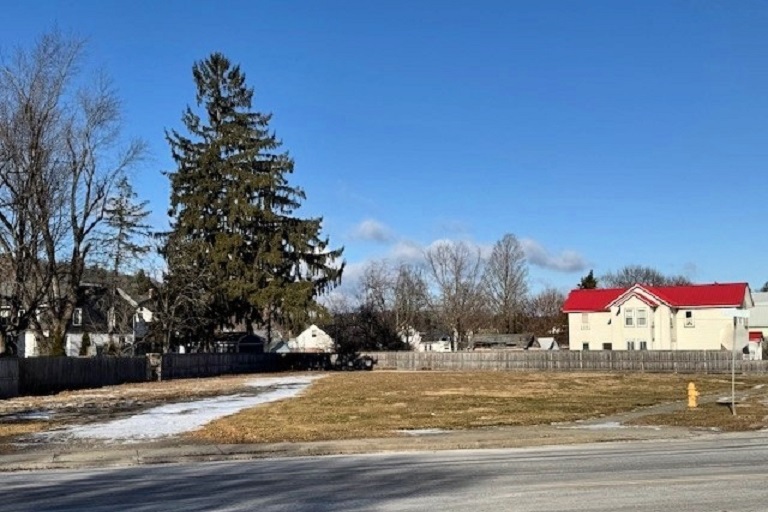G5404 Balmer Property 952 Pennsylvania Avenue Southport NY