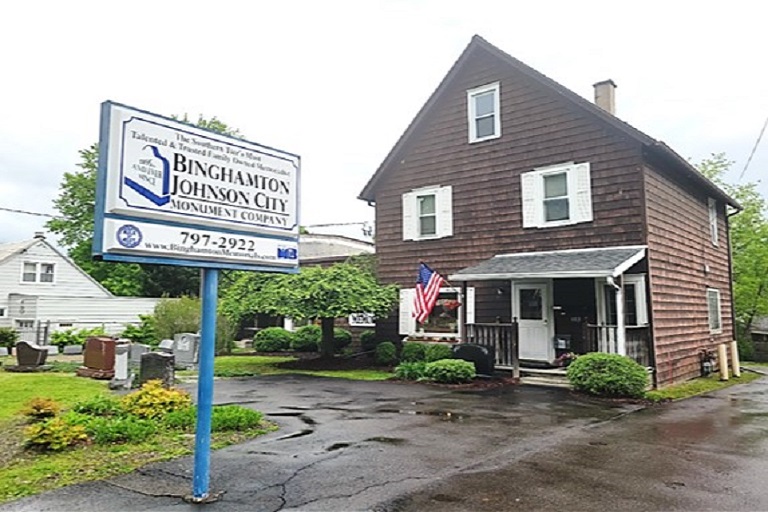 G5437 Binghamton Johnson City Monumen 103 Burbank Avenue Johnson City NY