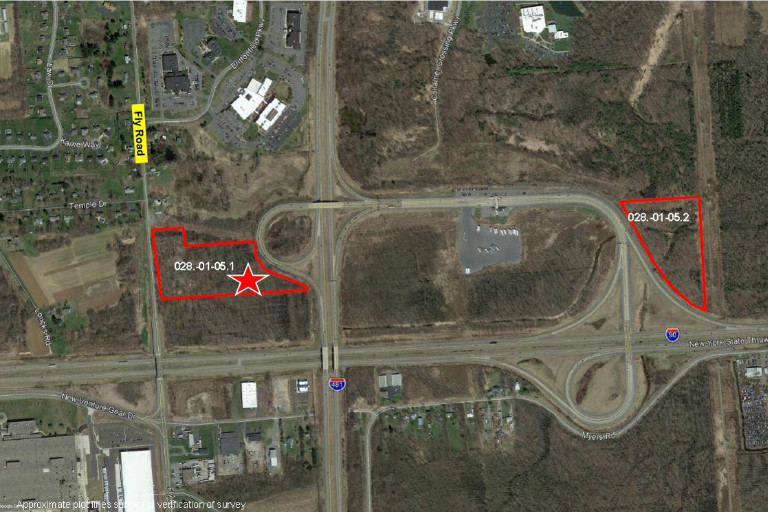 Y16329 Lombardi Land Fly Road East Syracuse NY