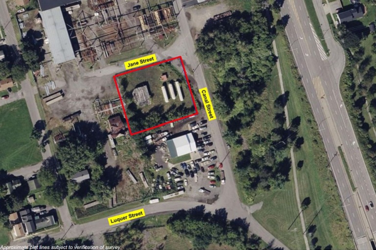 Y17779  600 Canal Street Rome NY