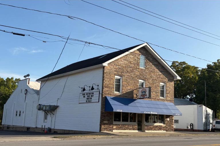 B11514  10718 Main Street Clarence NY