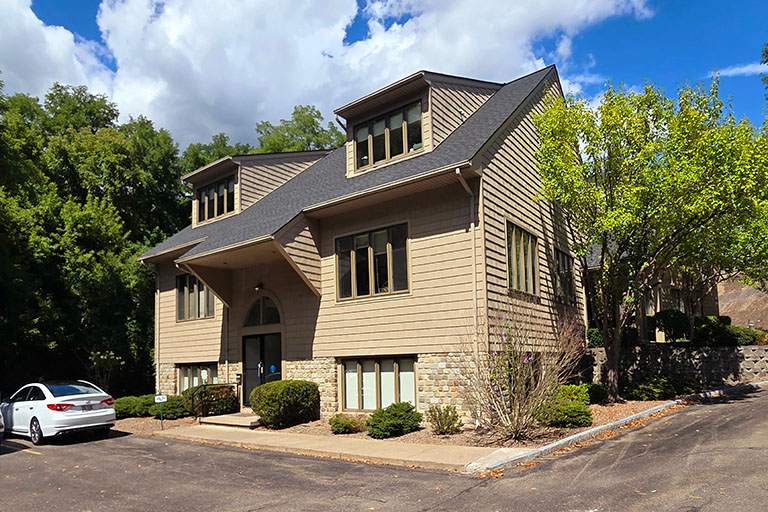 R96  1 Lockwood Drive Fairport NY