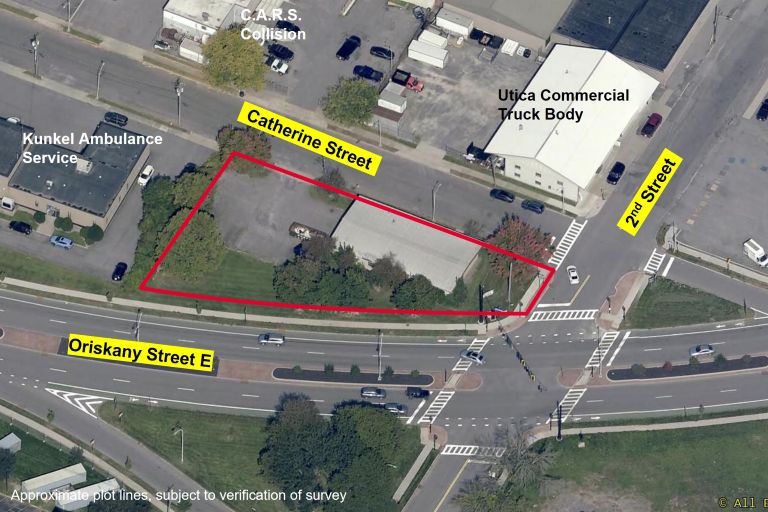 Y17920  430 Catherine Street Utica NY