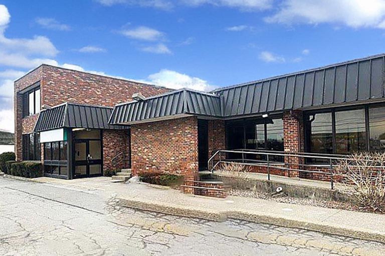 B11287  5469 Camp Road Hamburg NY