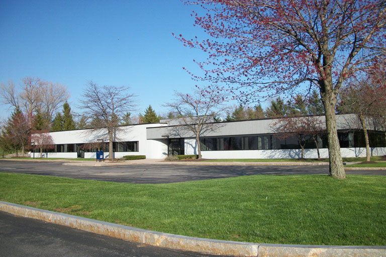 Y1507 Corporate Woods I 1035 Seventh North Street Liverpool NY