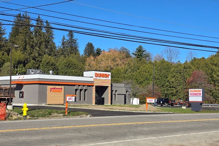 G5158 Dunkin 928 Route 244 Alfred NY