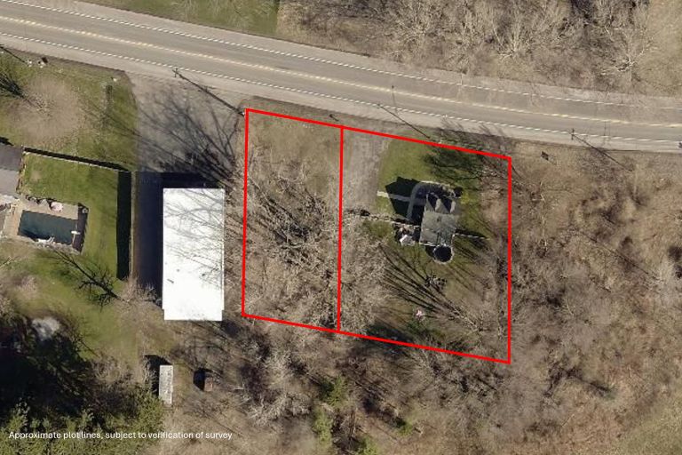 Y17922  5030 Route 31 Clay NY