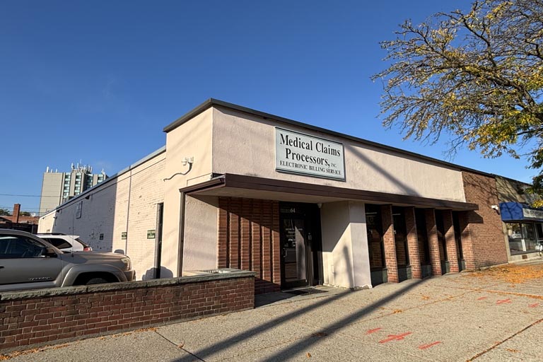 B11631  64 Broad Street Tonawanda NY