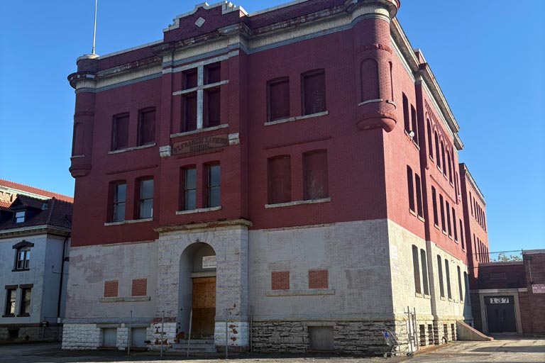 B11644  145 East Street Buffalo NY