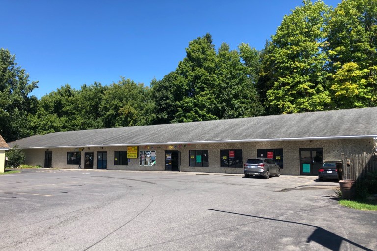 Y17151  25 Main Street East Morrisville NY