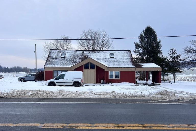 Y17937  360 Route 281 Tully NY