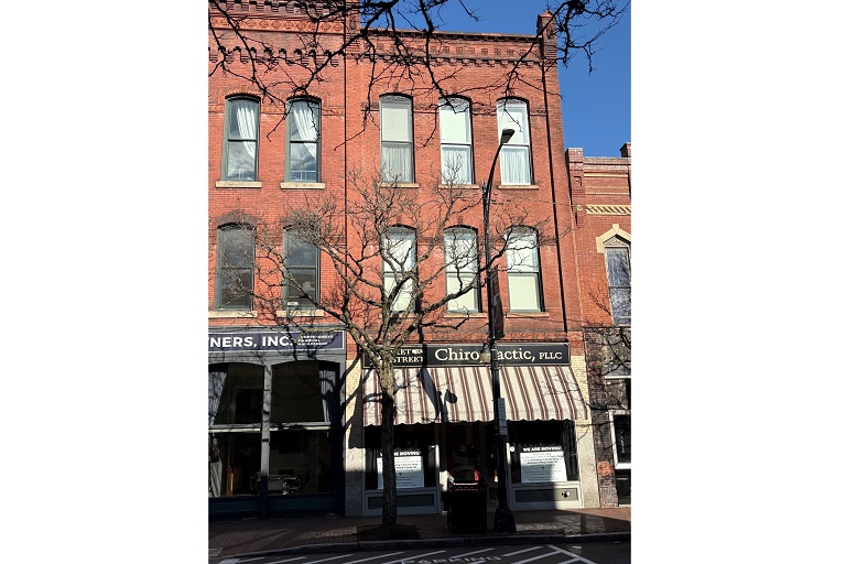 G1363  29 Market Street East Corning NY