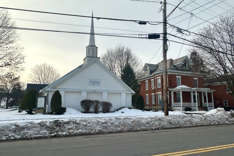 Y17955 Life Tabernacle United 121 Main Street Whitesboro WH