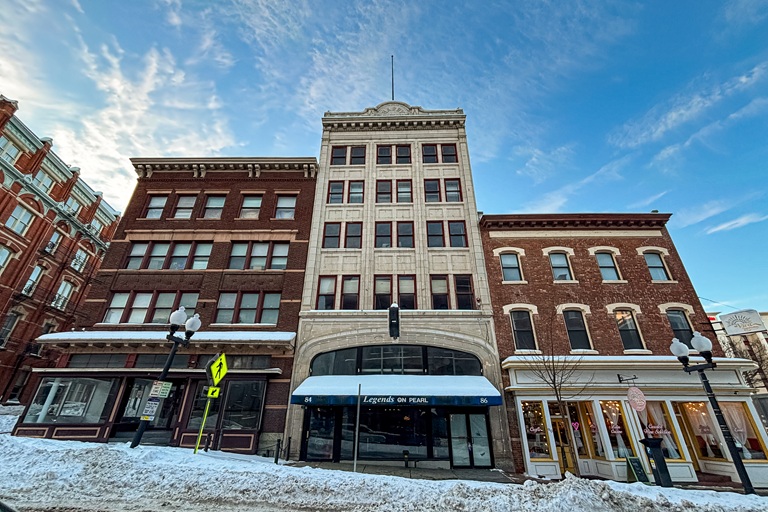 L3779  84 N Pearl Street  Albany NY