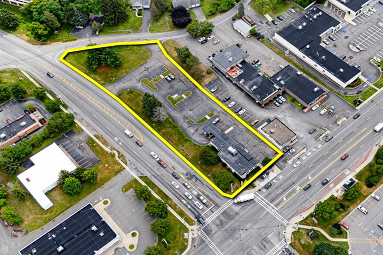 L3726 1847 Central Avenue 1847 Central Avenue  Colonie NY