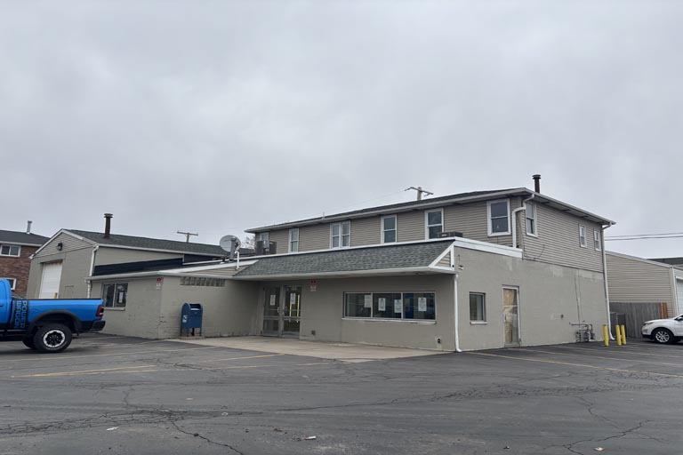 B11677  1291 Harlem Road Cheektowaga NY