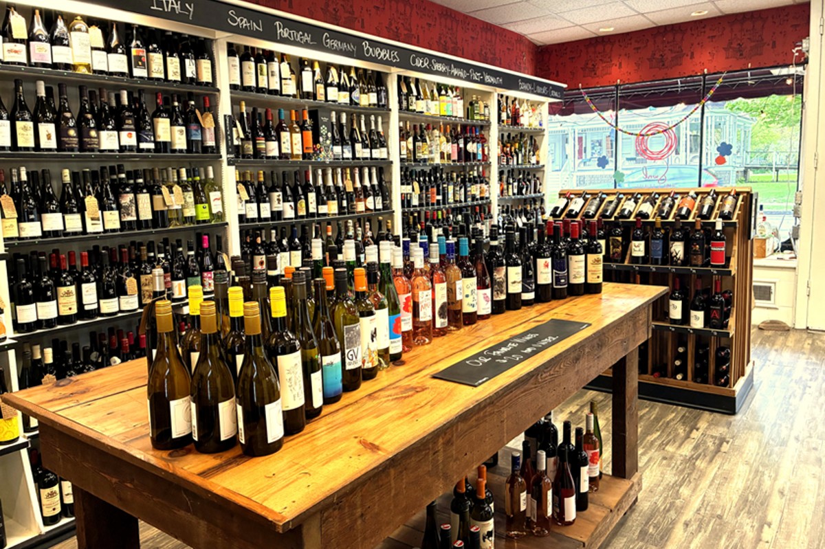 G5557 Swirl Wine And Spirits 55 Main Street East Trumansburg NY