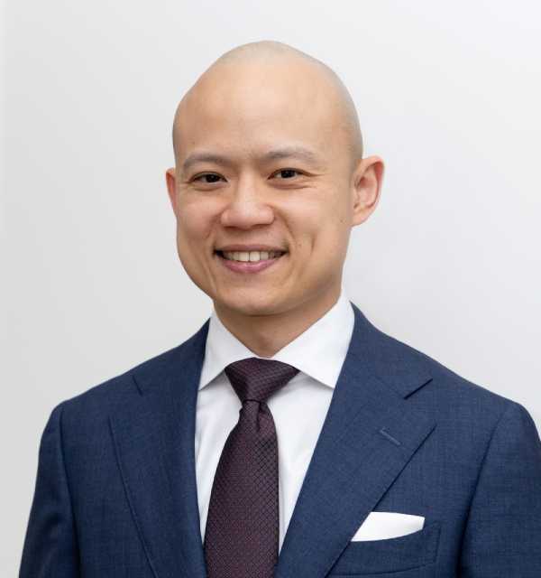 Raymond Yang Headshot