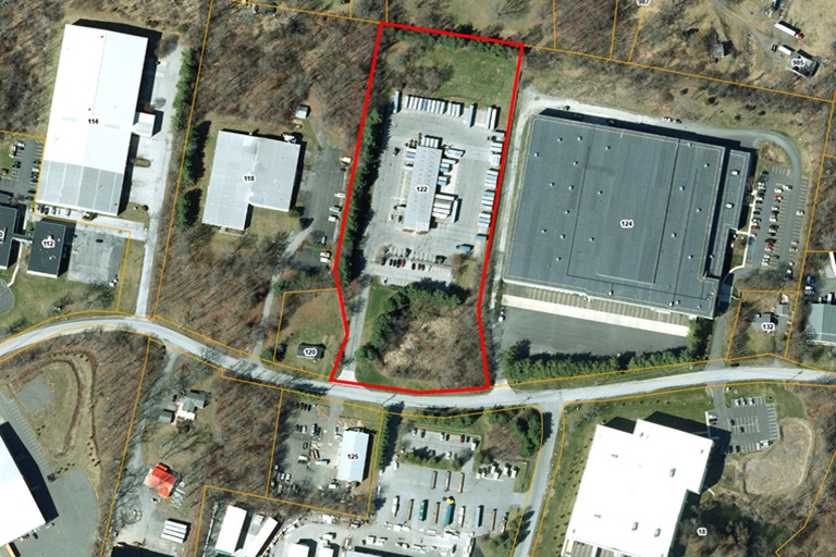 L3807 ABF Truck Terminal 122 Bracken Road Montgomery NY