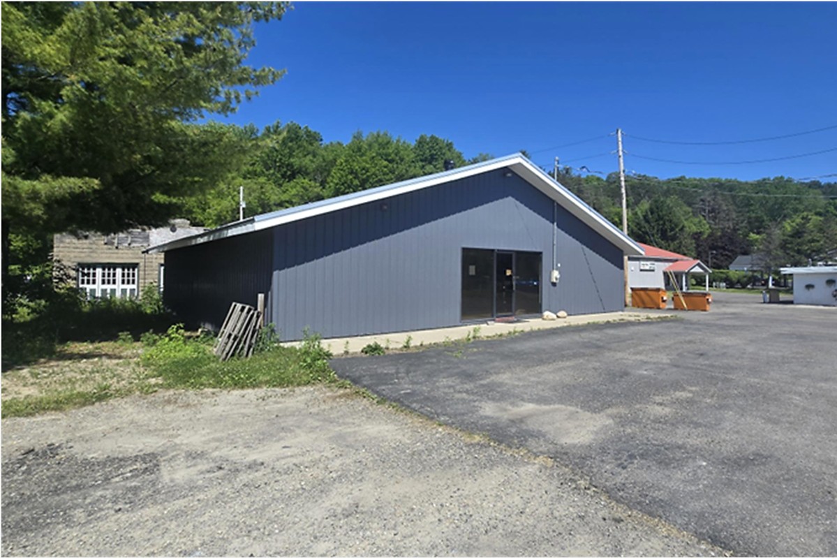 G5577  7450 Seneca Road North Hornell NY
