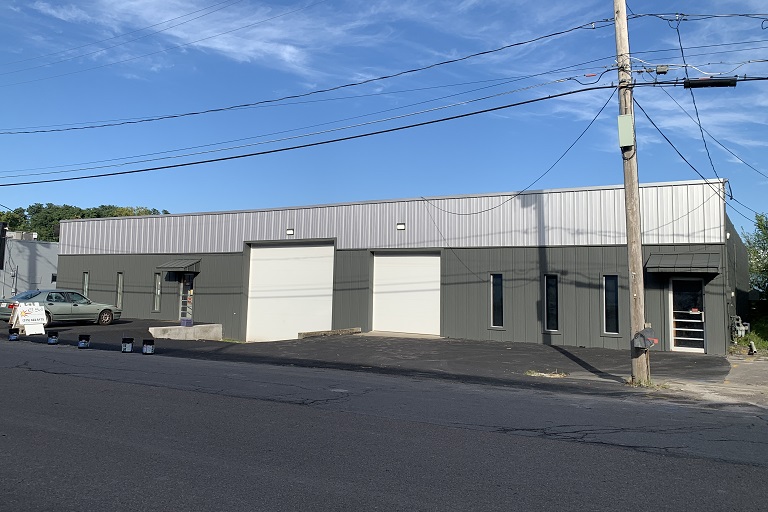 Y718 Industrial Flex Building 104 Luther Avenue  Liverpool NY