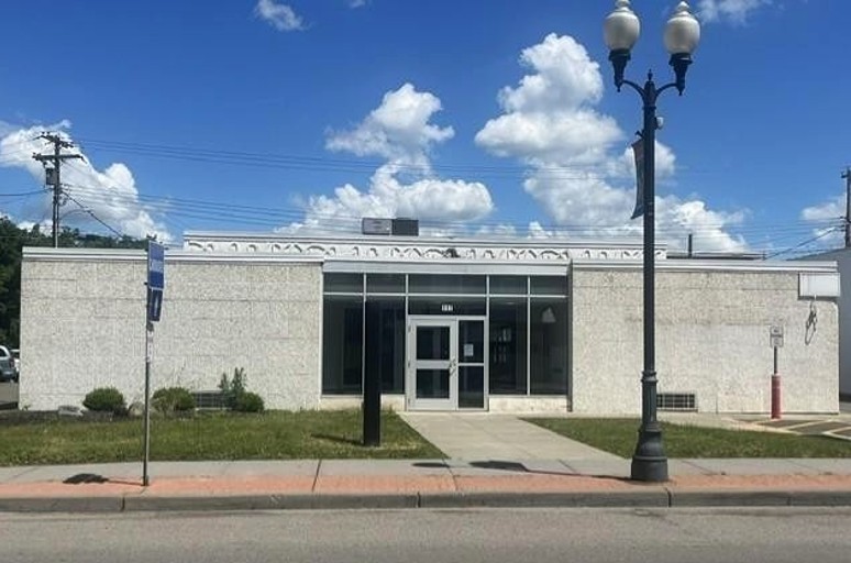 G5588 Fmr KeyBank 117 Main Street West Endicott NY