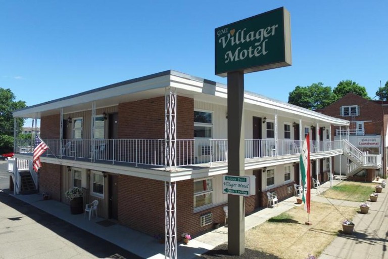 G5470 Villager Motel & Hotel 106 Fourth Street Watkins Glen NY