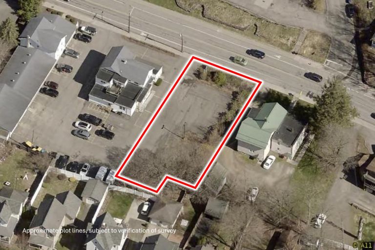 Y18032  448 Main Street Oneonta NY