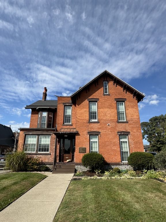 B11743 Lucy Curley Building 370 Franklin Street Buffalo NY